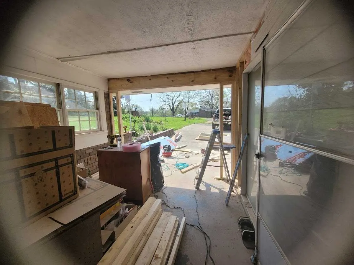 Air movers and dehumidifier for Drying & Dehumidification in Enid